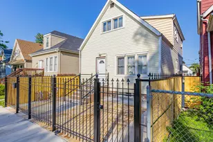 5731 S Hoyne Ave, Chicago, IL 60636 - Photo 1