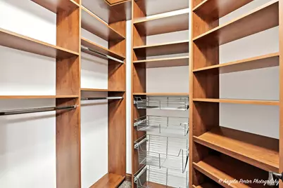 2810 Oak Ridge Road, Crystal Lake, IL 60012 - Photo 37