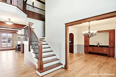 2810 Oak Ridge Road, Crystal Lake, IL 60012 - Photo 21