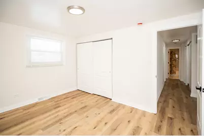 16551 Plymouth Drive, Markham, IL 60428 - Photo 5