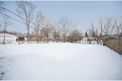 16551 Plymouth Drive, Markham, IL 60428 - Photo 15