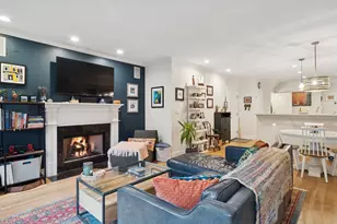 3537 N Wilton Ave, Chicago, IL 60657 - Photo 3