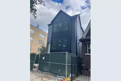 530 N Lawndale Avenue, Chicago, IL 60624 - Photo 1