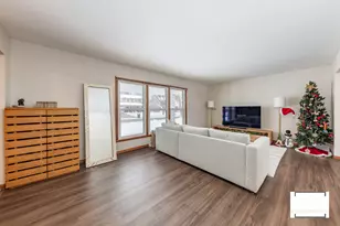 1236 Hercules Ln, Naperville, IL 60540 - Photo 7