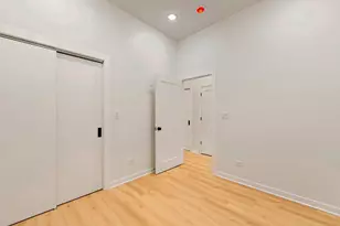 538 N Lawndale Ave, Chicago, IL 60624 - Photo 11