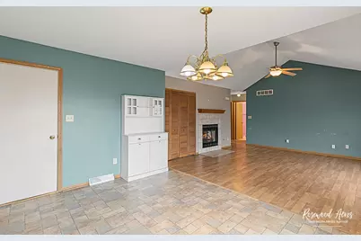 806 Covey Lane, Coal City, IL 60416 - Photo 9