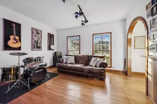 2266 Pebble Creek Dr, Lisle, IL 60532 - Photo 5