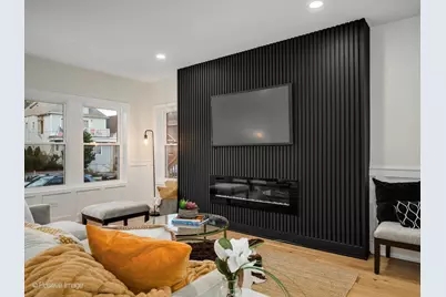 5141 W Dakin Street, Chicago, IL 60641 - Photo 13