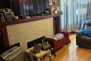 907 S 10th Ave, Maywood, IL 60153 - Photo 3