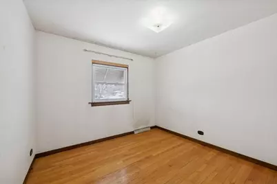 4647 N Newland Avenue, Harwood Heights, IL 60706 - Photo 9