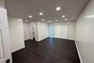 19w286 Governors Trail, Oak Brook, IL 60523 - Photo 7