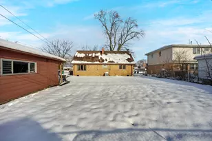 7101 Birch St, Bridgeview, IL 60455 - Photo 15