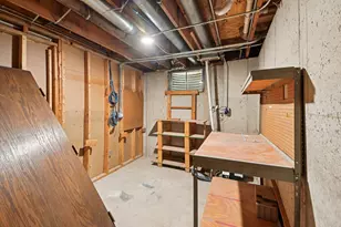 39161 N Holdridge Ave, Beach Park, IL 60099 - Photo 33