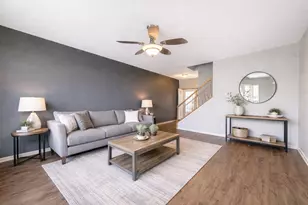 8416 Stratford Dr, Tinley Park, IL 60487 - Photo 3