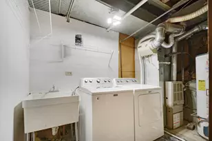 534 Cottonwood Cir, Bolingbrook, IL 60440 - Photo 17