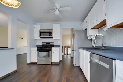 534 Cottonwood Circle, Bolingbrook, IL 60440 - Photo 9