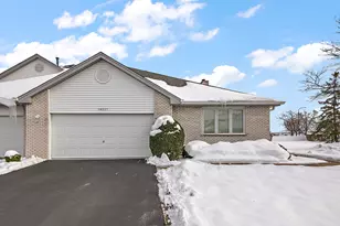 18227 Hummingbird Dr, Tinley Park, IL 60487 - Photo 1