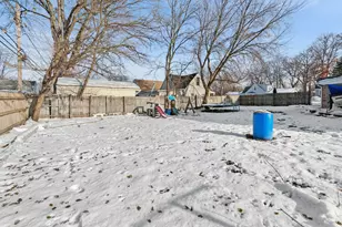 422 Bellevue Dr, Round Lake Park, IL 60073 - Photo 5