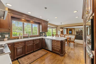 2308 Indian Ridge Drive, Glenview, IL 60026 - Photo 9
