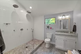 620 W Old Elm Rd, Lake Forest, IL 60045 - Photo 45