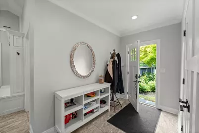 620 W Old Elm Road, Lake Forest, IL 60045 - Photo 47