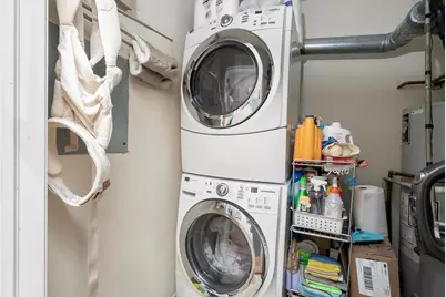 2839 N Burling Street #3N, Chicago, IL 60657 - Photo 23