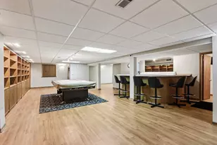 2019 E Avon Ln, Arlington Heights, IL 60004 - Photo 41