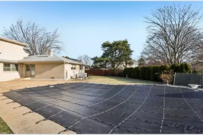 2019 E Avon Lane, Arlington Heights, IL 60004 - Photo 47