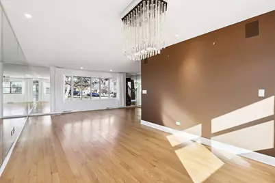 2019 E Avon Lane, Arlington Heights, IL 60004 - Photo 7