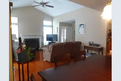 1632 Columbia Circle #4, Bartlett, IL 60103 - Photo 3