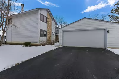 111 Windsor Drive, Vernon Hills, IL 60061 - Photo 1
