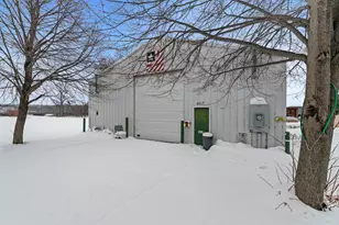 207 S 1st St, Oregon, IL 61061 - Photo 3