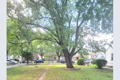 2722 10th Street, Rockford, IL 61109 - Photo 3