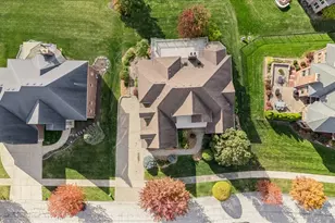 12328 Province Dr, Lemont, IL 60439 - Photo 7