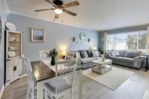 17298 W Maple Ln, Gurnee, IL 60031 - Photo 7