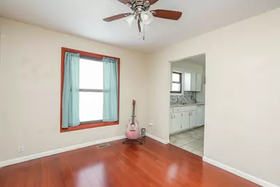 165 E Baker Street, Manteno, IL 60950 - Photo 9