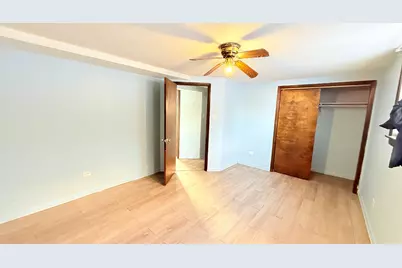 15020 Woodlawn Avenue #GARDEN, Dolton, IL 60419 - Photo 11