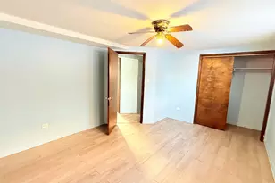 15020 Woodlawn Ave, Dolton, IL 60419 - Photo 11