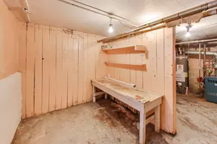 1601 Sherman Pl, Des Plaines, IL 60016 - Photo 31