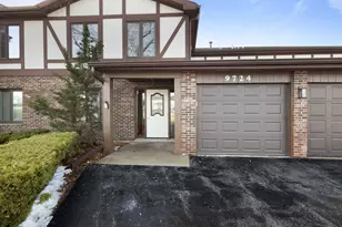 9724 W Creek Rd, Palos Park, IL 60464 - Photo 1