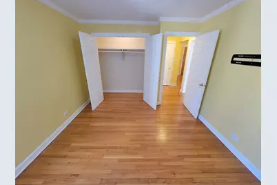 2950 W Arthur Avenue #2N, Chicago, IL 60645 - Photo 11