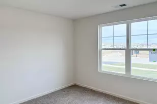 6292 Redwood Trl, Wonder Lake, IL 60097 - Photo 9