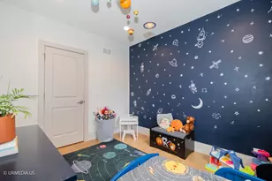 1221 E 46th St, Chicago, IL 60653 - Photo 23