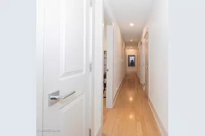 1221 E 46th Street #1, Chicago, IL 60653 - Photo 11