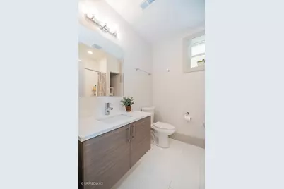 1221 E 46th Street #1, Chicago, IL 60653 - Photo 31