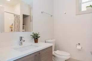 1221 E 46th St, Chicago, IL 60653 - Photo 31