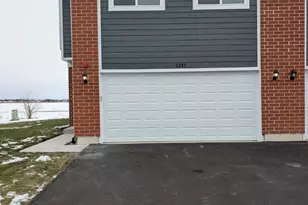 1241 Gillespie Ln, Yorkville, IL 60560 - Photo 1