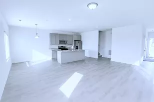 1241 Gillespie Ln NE, Yorkville, IL 60560 - Photo 5