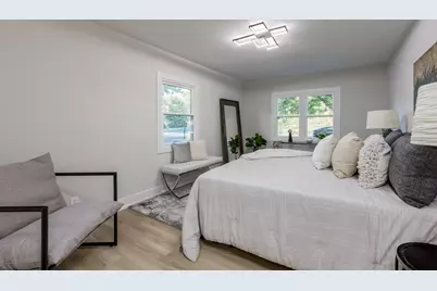 2421 Lockner Boulevard, Joliet, IL 60431 - Photo 25