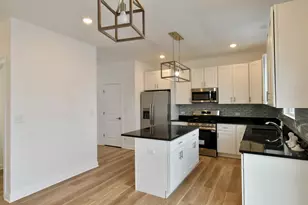 20873 Chesson St, Lynwood, IL 60411 - Photo 7